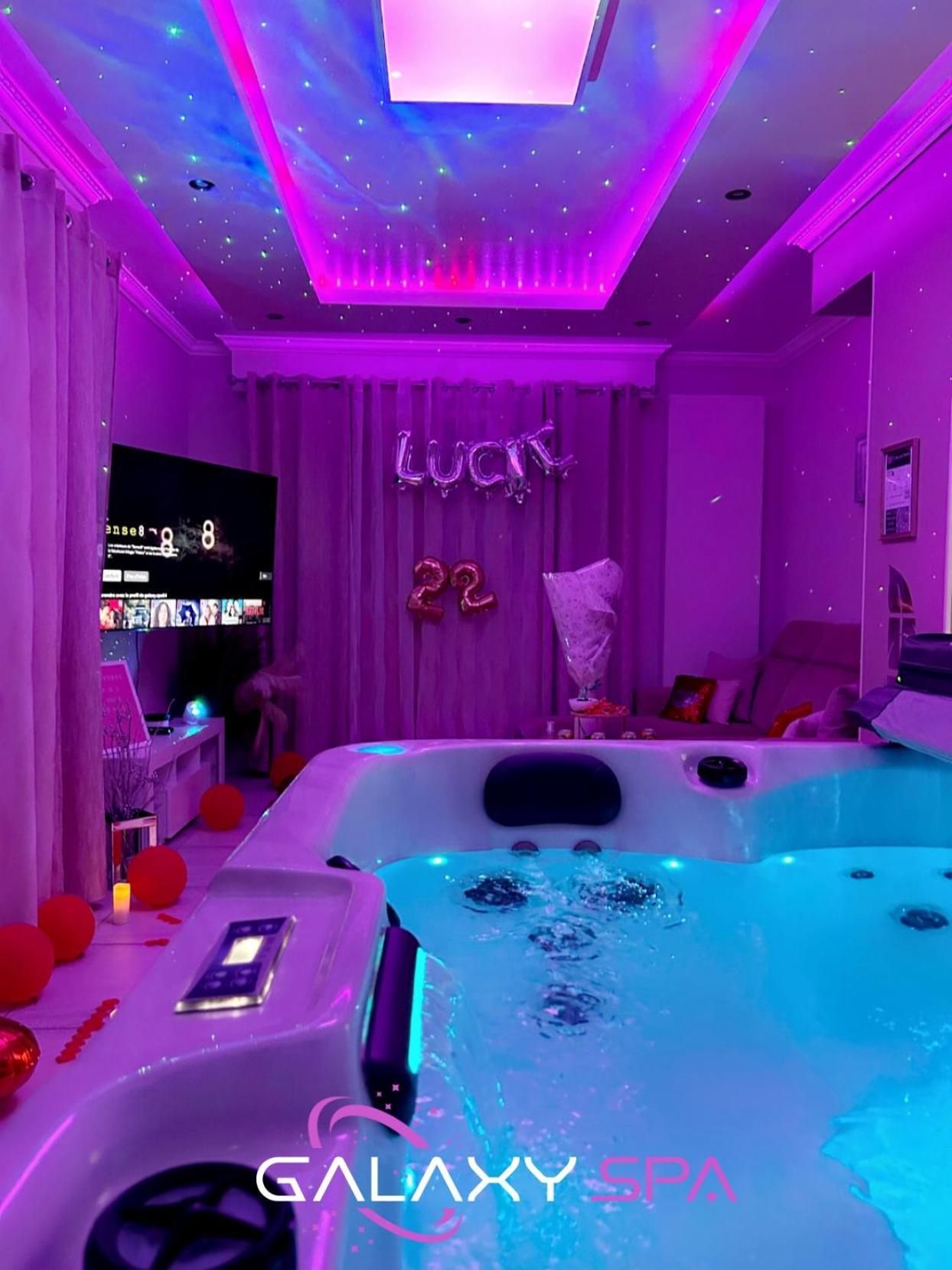 Galaxy Spa - Suite Venus Jacuzzi Et Sauna Privatif Champigneulles Екстер'єр фото