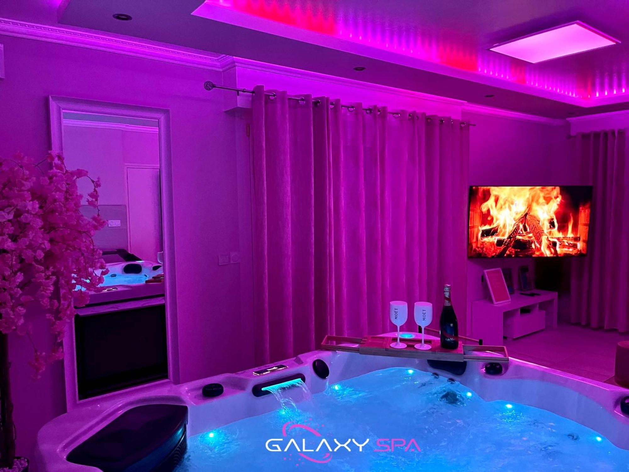 Galaxy Spa - Suite Venus Jacuzzi Et Sauna Privatif Champigneulles Екстер'єр фото