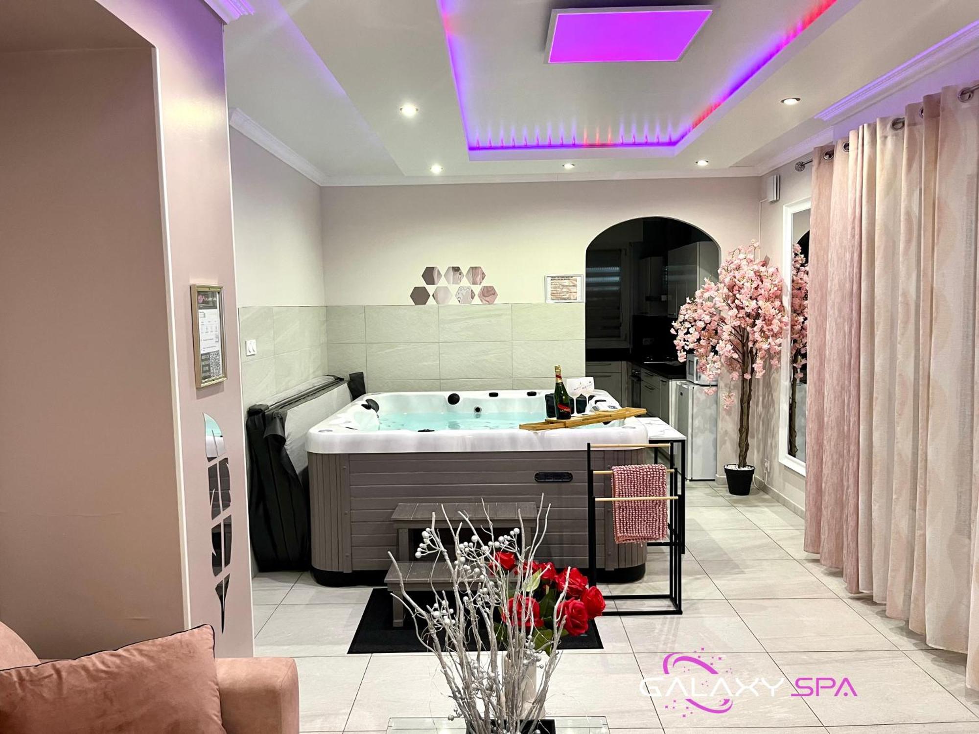 Galaxy Spa - Suite Venus Jacuzzi Et Sauna Privatif Champigneulles Екстер'єр фото