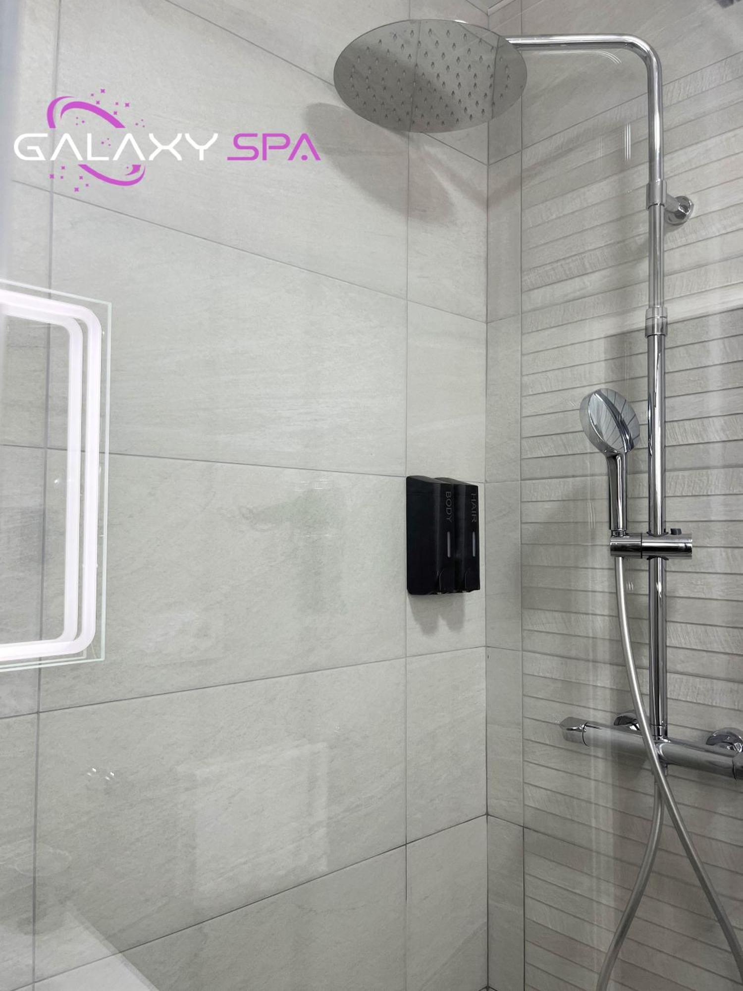 Galaxy Spa - Suite Venus Jacuzzi Et Sauna Privatif Champigneulles Екстер'єр фото